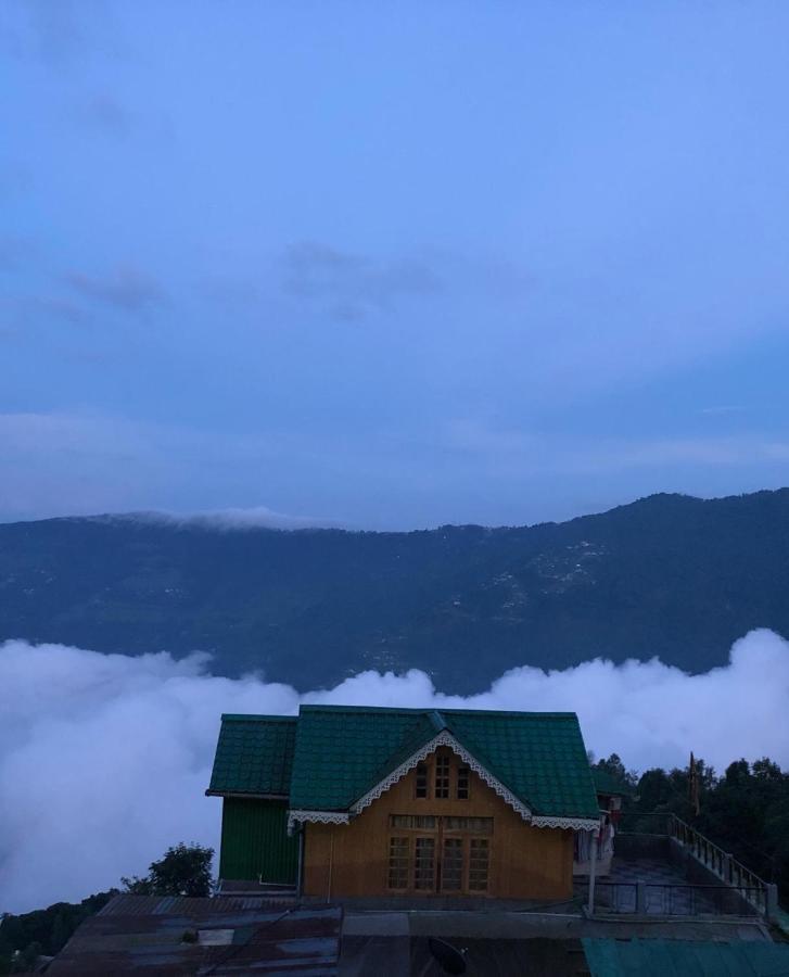 Raibas Homestay ดาร์จีลิง ภายนอก รูปภาพ