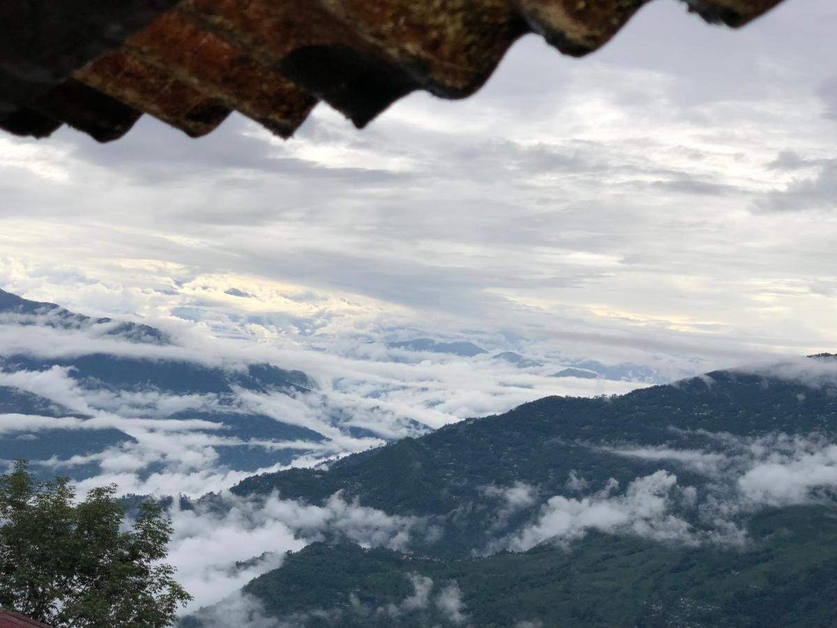 Raibas Homestay ดาร์จีลิง ภายนอก รูปภาพ