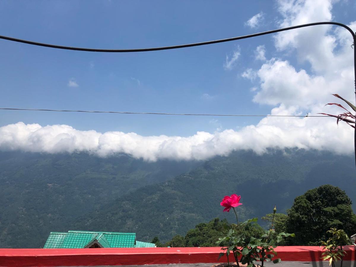 Raibas Homestay ดาร์จีลิง ภายนอก รูปภาพ